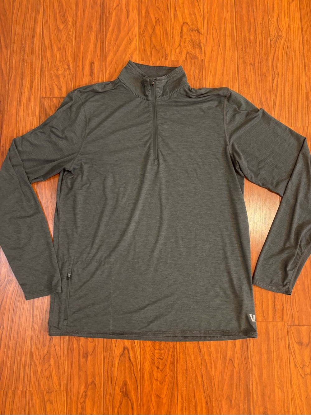 Vuori Mens Large Long Sleeve Half Zip